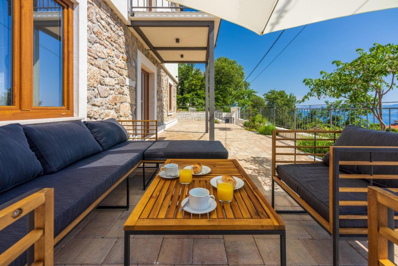 Villa Antani With Heated Pool, Sauna & Jacuzzi Цриквениця Екстер'єр фото