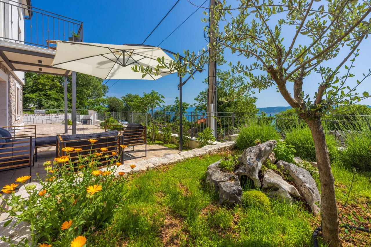 Villa Antani With Heated Pool, Sauna & Jacuzzi Цриквениця Екстер'єр фото