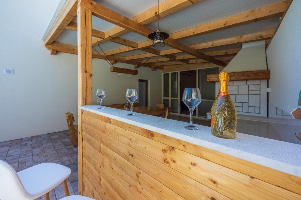 Villa Antani With Heated Pool, Sauna & Jacuzzi Цриквениця Екстер'єр фото
